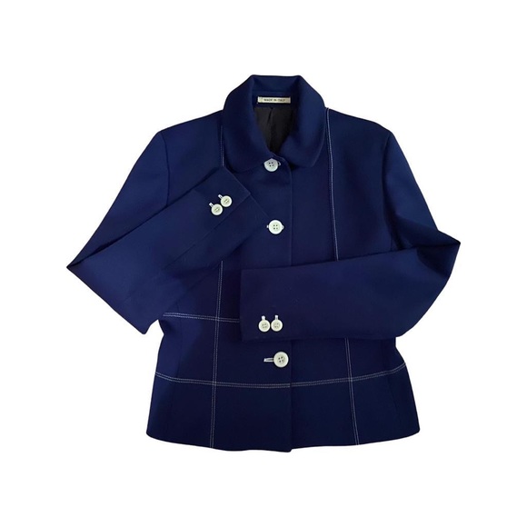 Dolce & Gabbana navy skirt suit with white contrast stitching - Picture 6 of 6